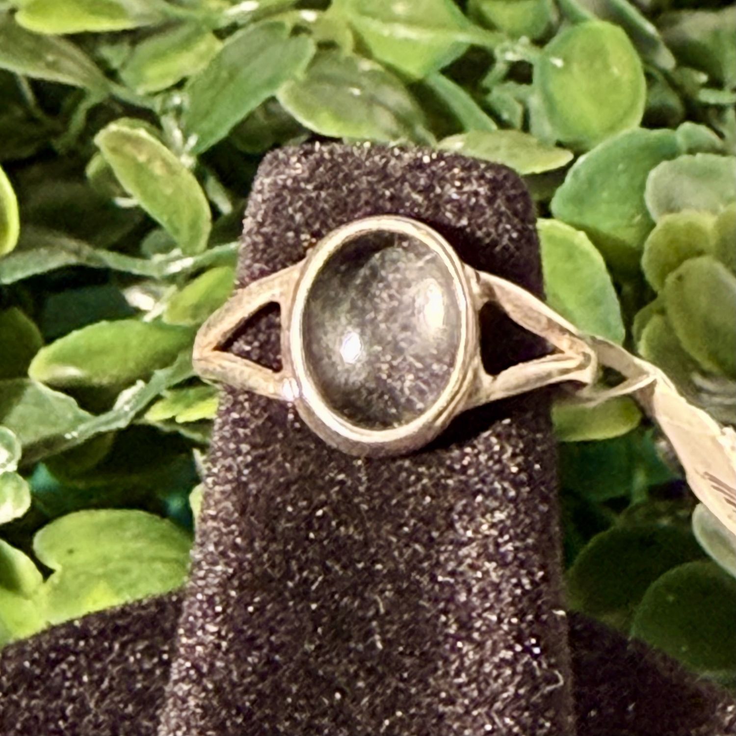 Quartz Oval Ring Size 6