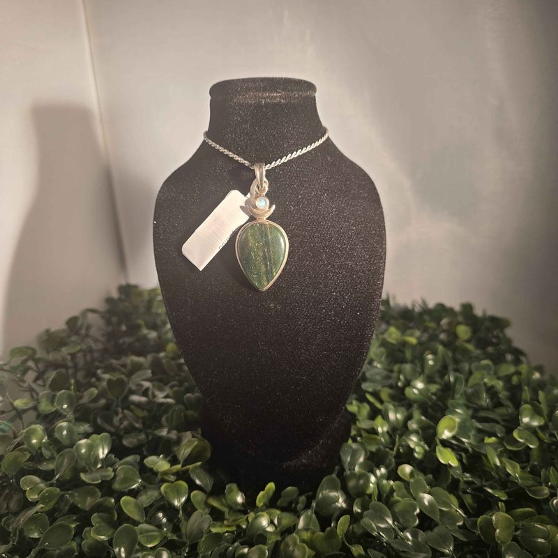 Green Aventurine Goddess Pendant