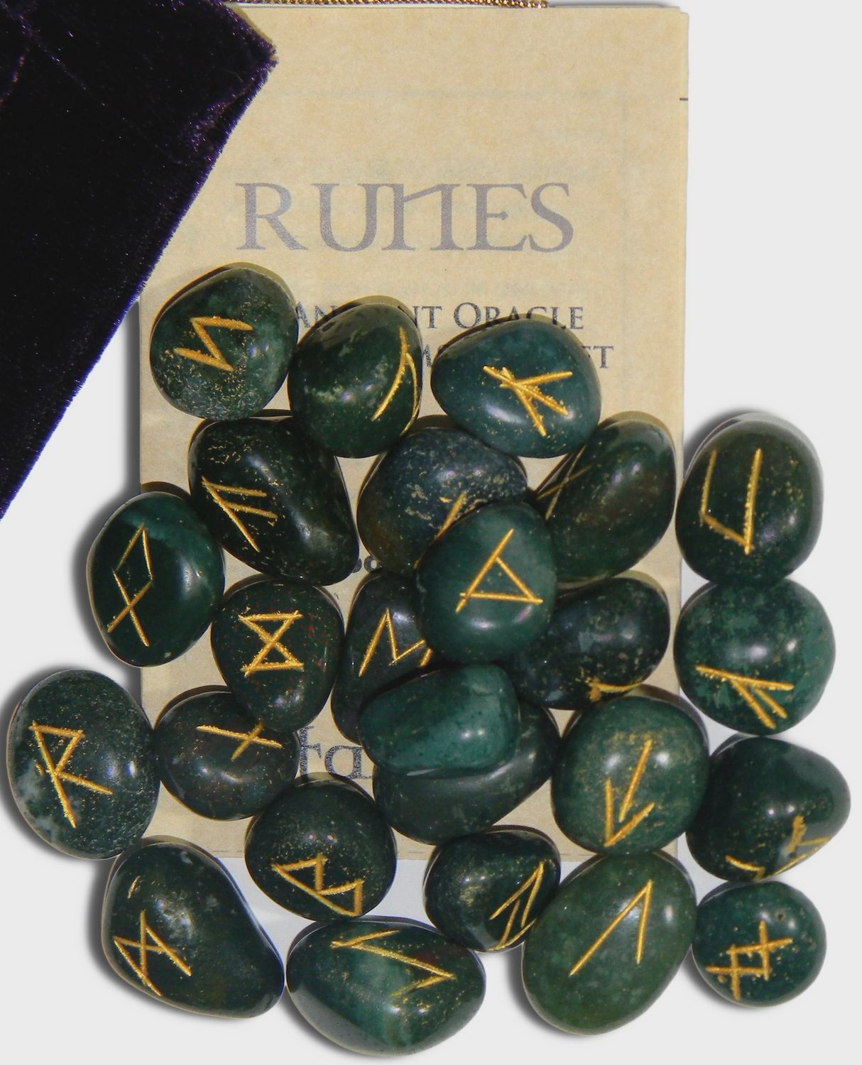 Starlinks Bloodstone Runes Set