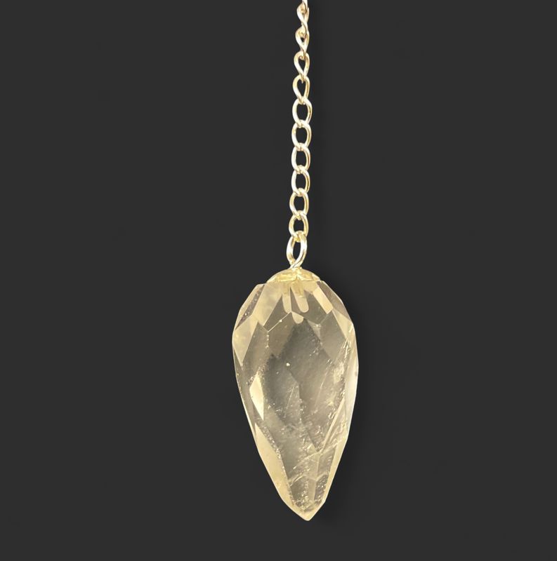 Quartz Faceted Pendulum