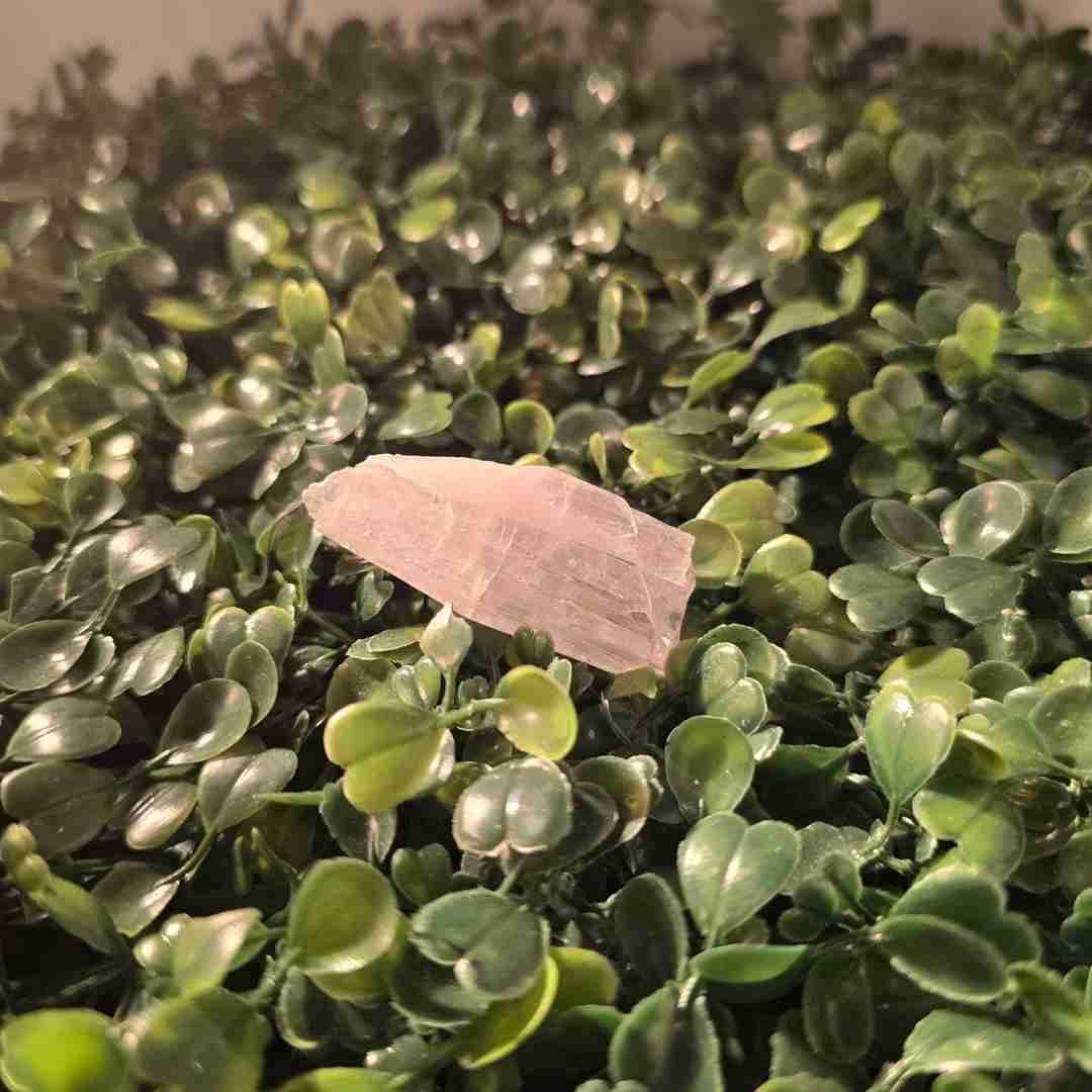 Danburite, weight: 16.61