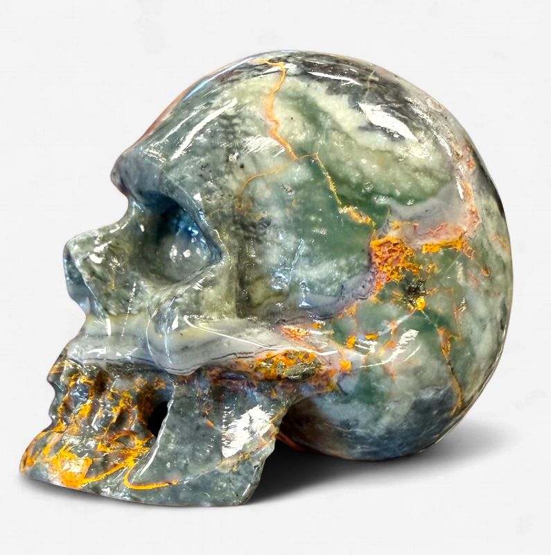 Magma Chalcedony Skull
