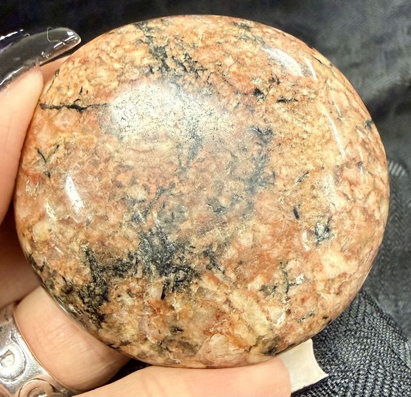 Orange Calcite Tourmalie Stone