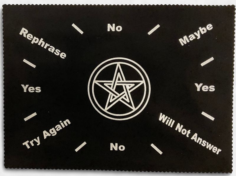 Black Pentacle Pendulum Mat