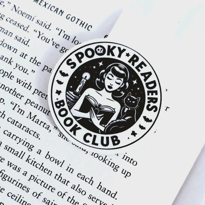 Spooky Readers Magnetic Bookmark