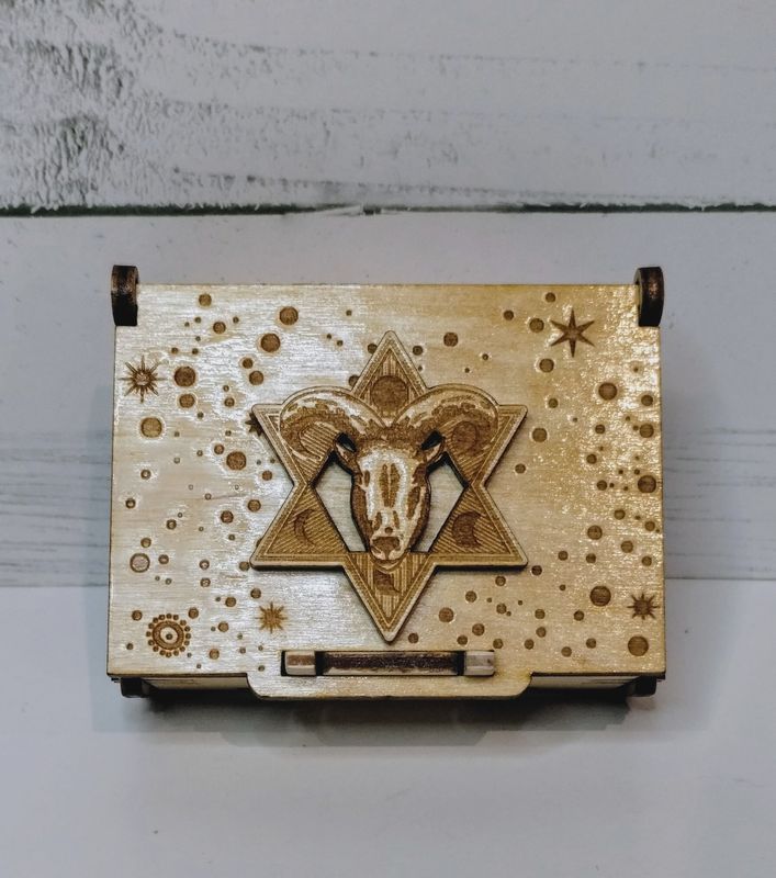 Divination Dice Goat Box Set