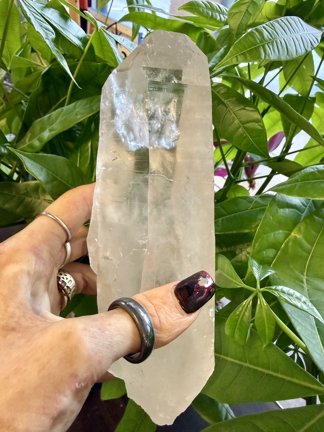 Rainbowed Quartz Point