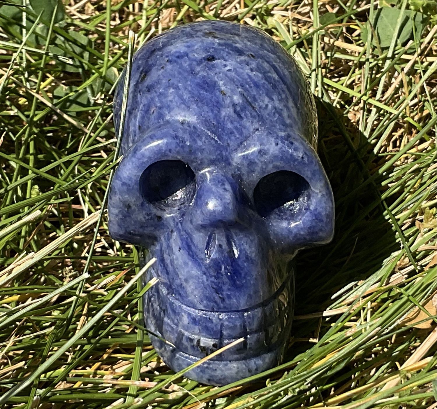 Sodalite Skull 45mm