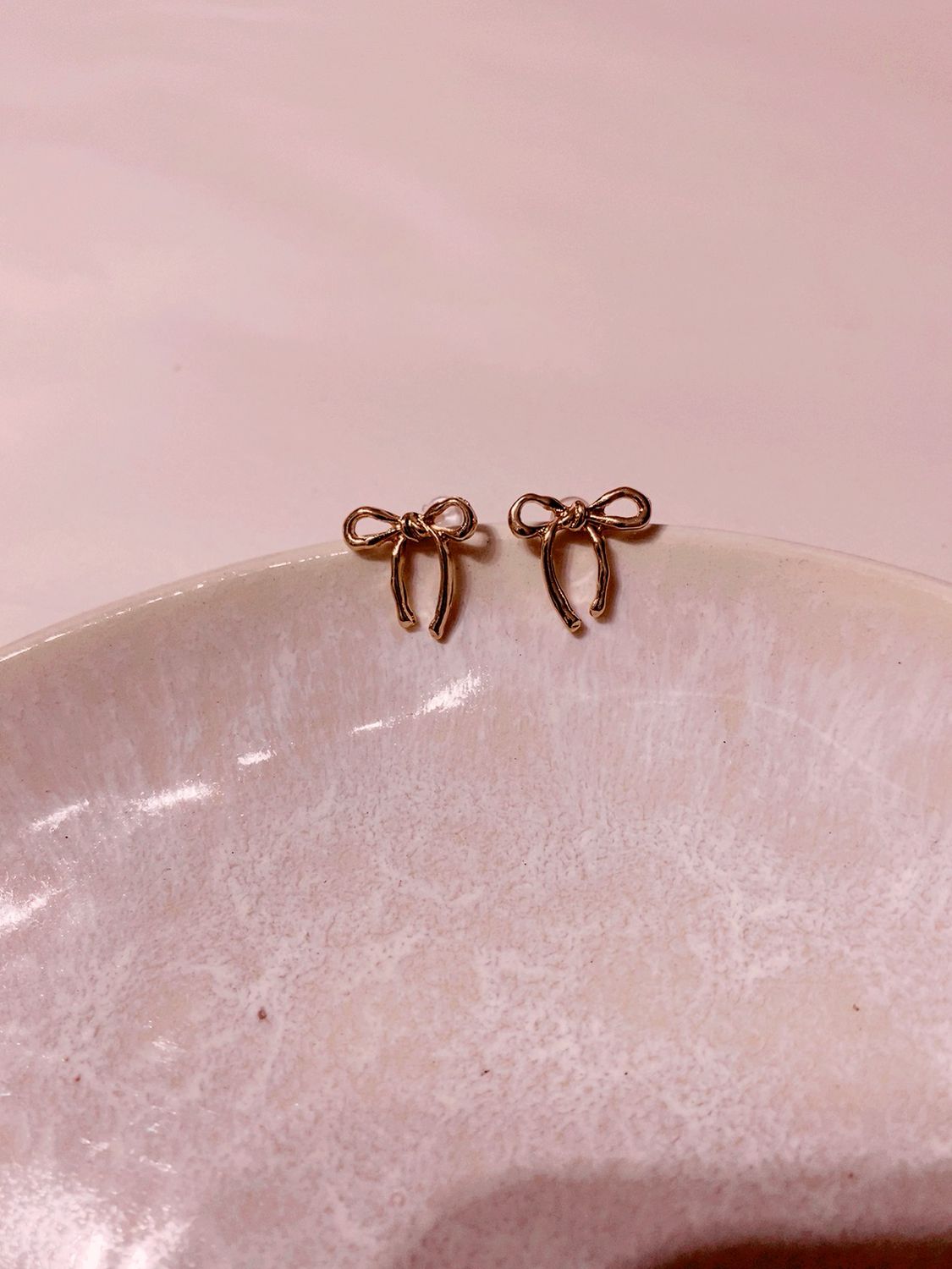 Gold Bow Earrings