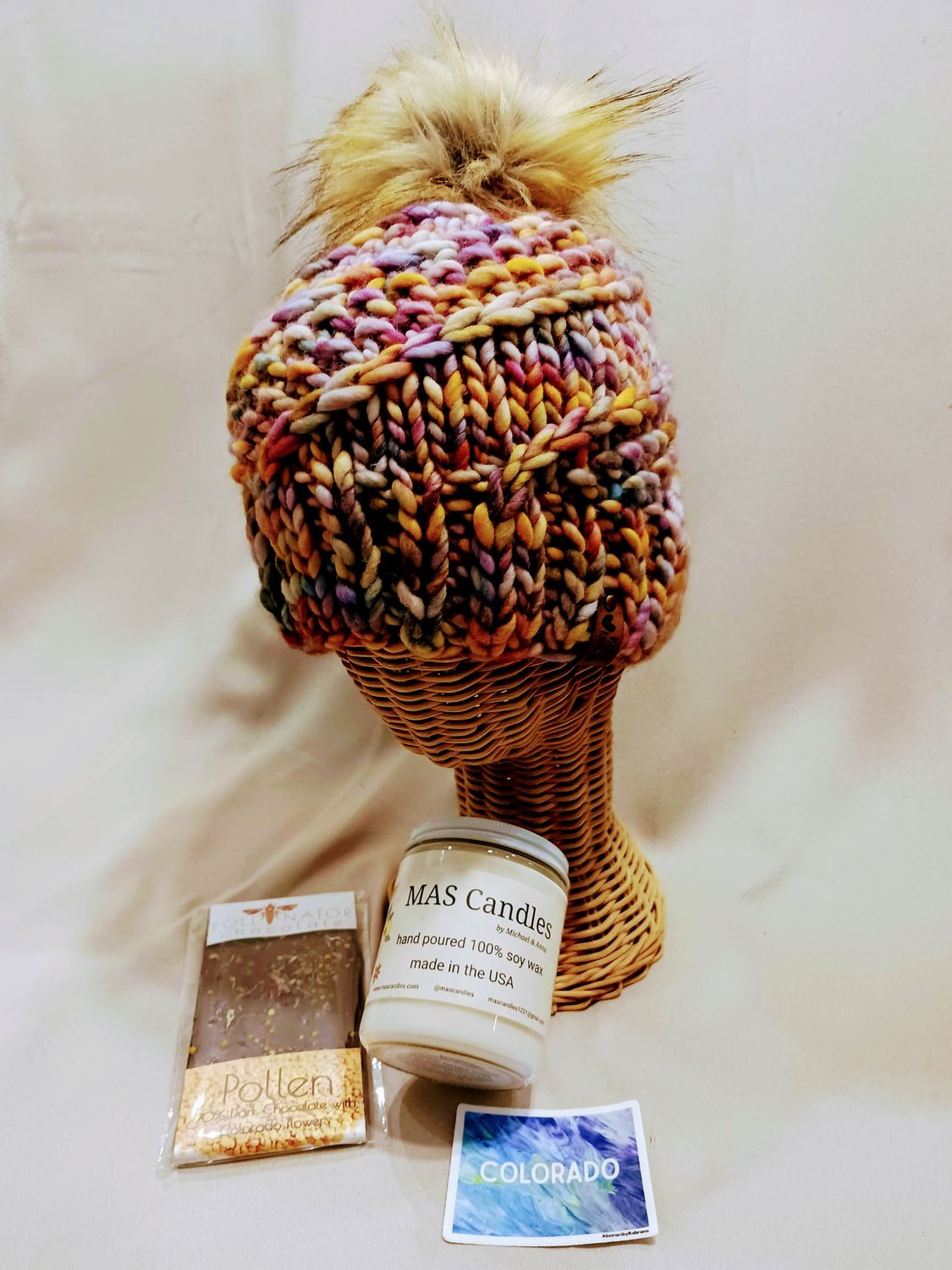 Handmade Luxury Winter Hat Gift Box Handmade Luxury Winter Hat Gift Box