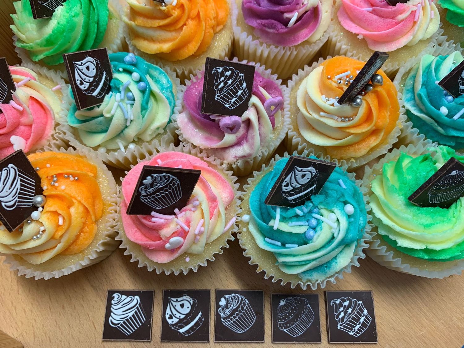 Standard Design Cake Decorations