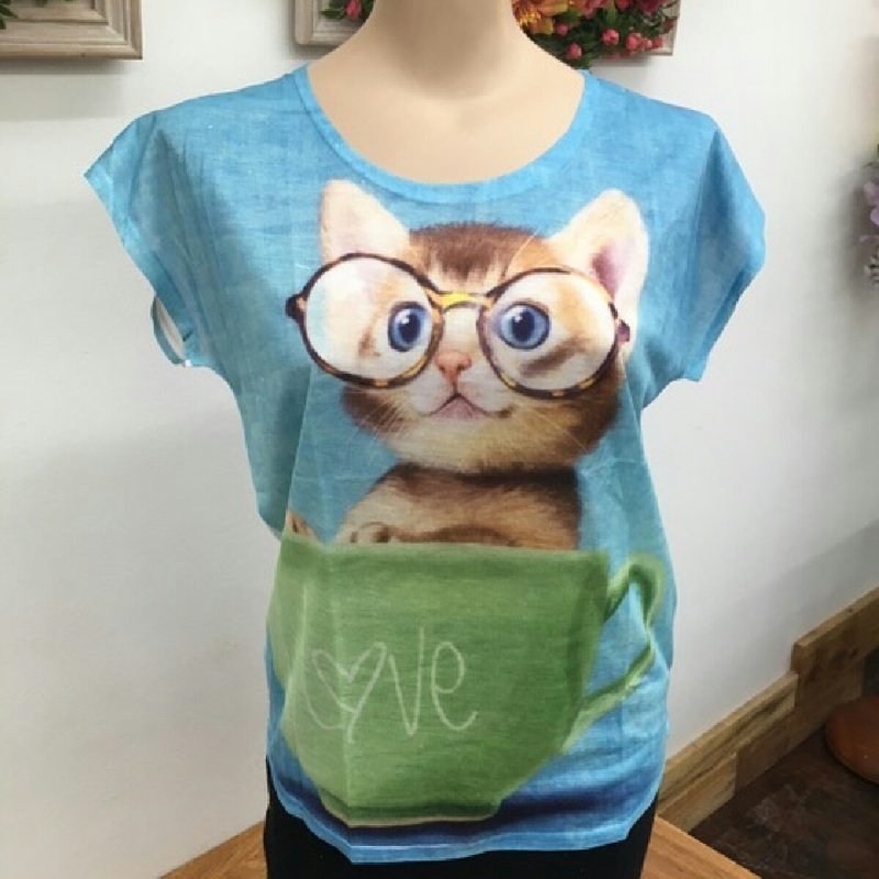 Spectacle Kitty T-Shirt