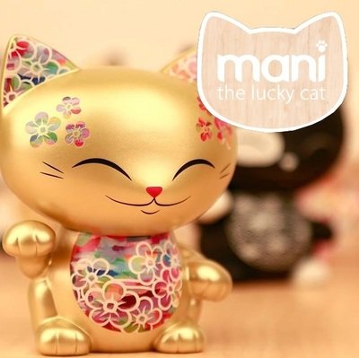 Mani the Lucky Cat