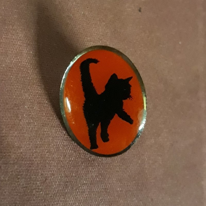 Esmerelda Pins