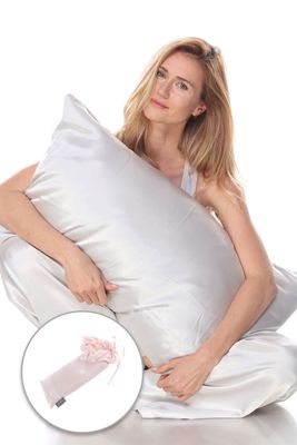 PJ Harlow Satin Pillowcase &amp; Scrunchie Set