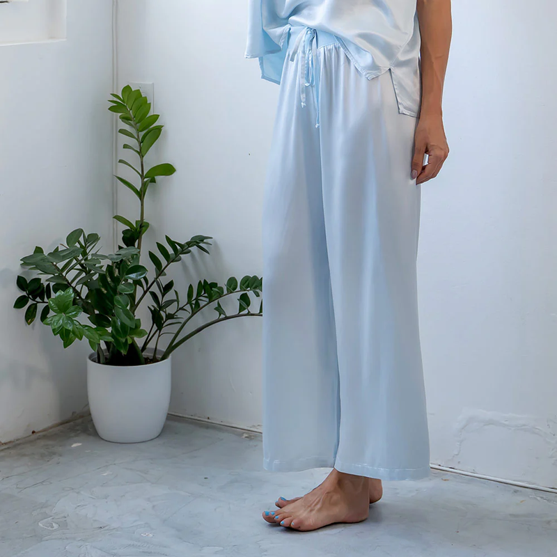 Jolie Silky Capri