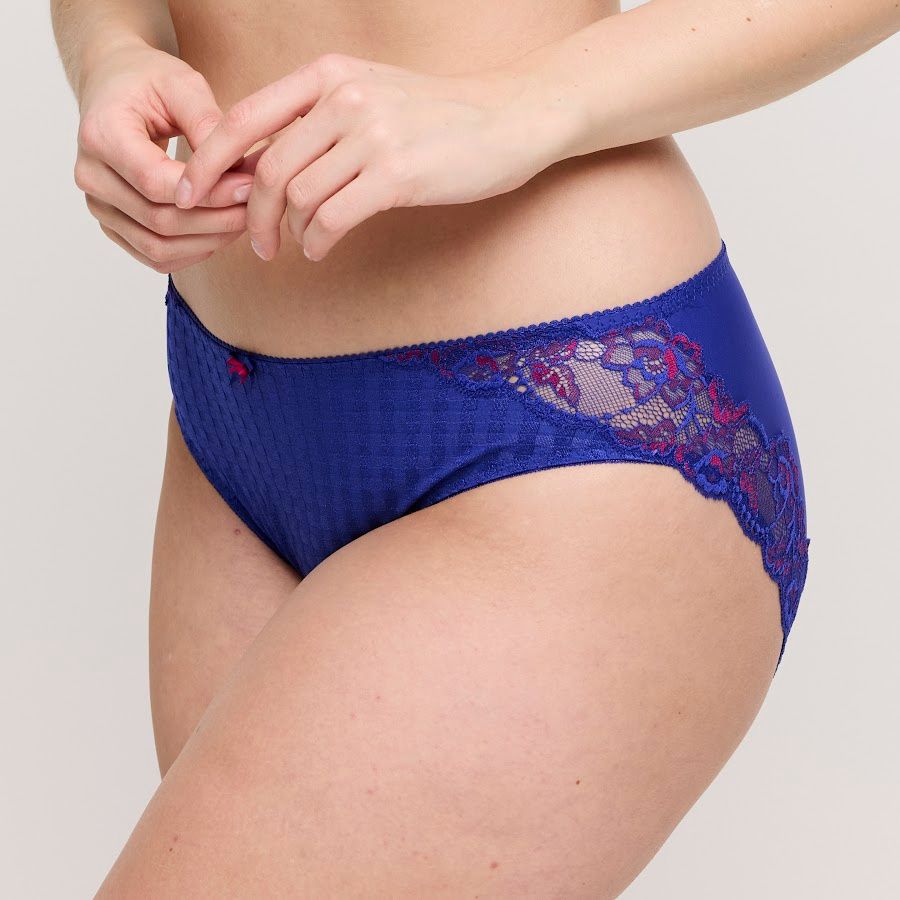 Madison Rio Brief