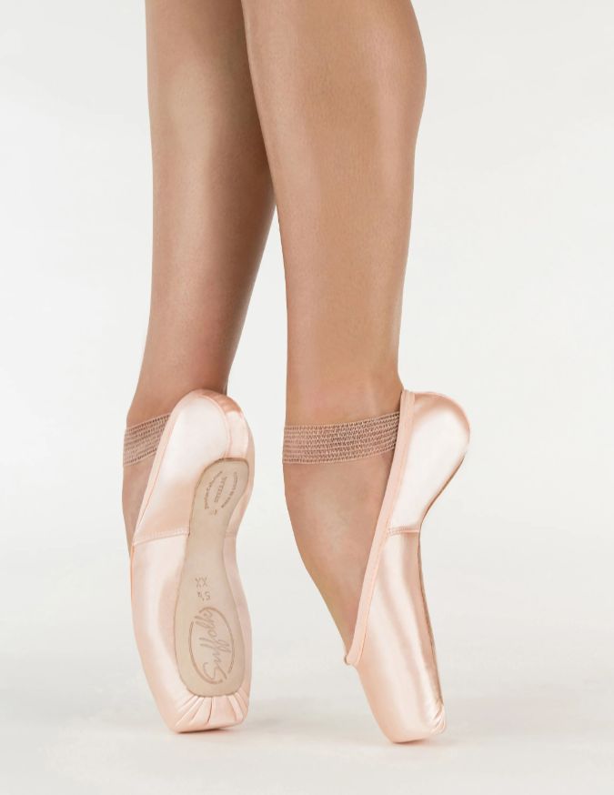 Stellar Light Pink Pointe Shoe