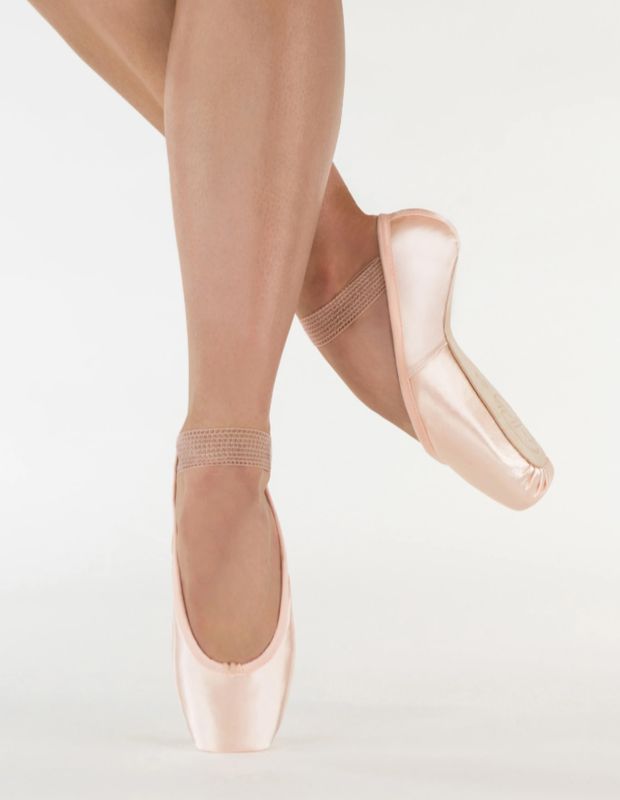 Solo Prequel Standard Pink Pointe Shoe