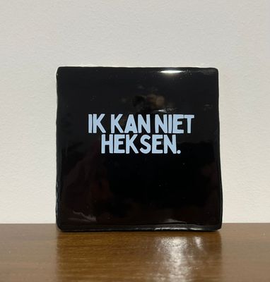 Tegel Zwart - Ik Kan Niet Heksen