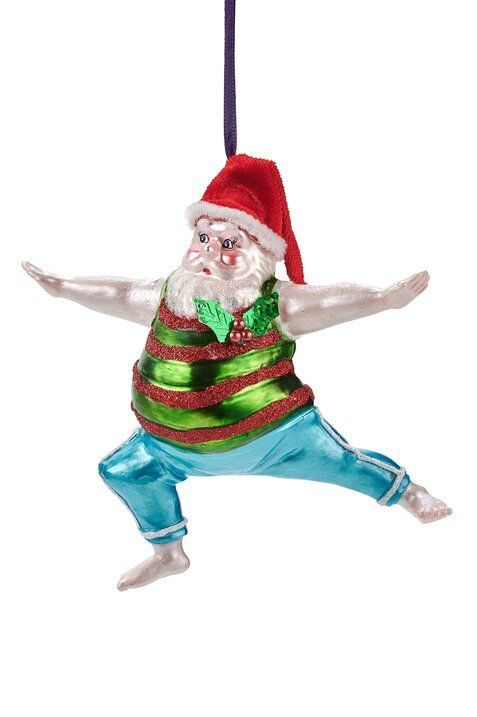 Hanger Yoga Santa,  Warrior Pose