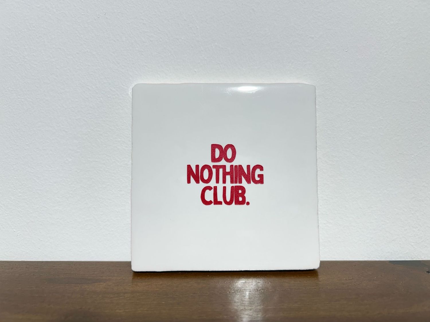Tegel Do Nothing Club - Wit/Framboos