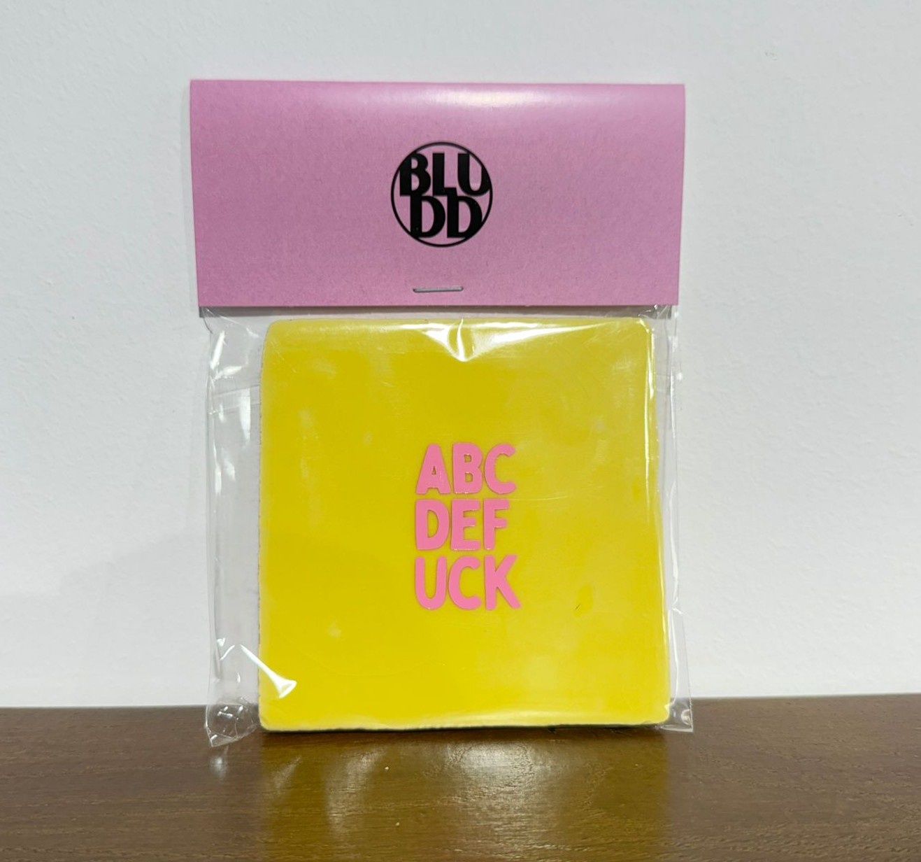 Tegel ABCDEF*CK - Geel/Roze