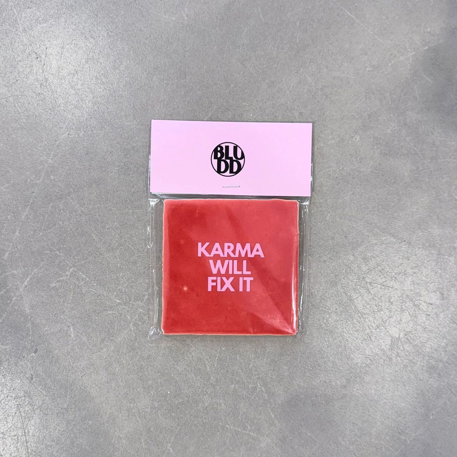 Tegel Karma Will Fix It - Rood/Roze