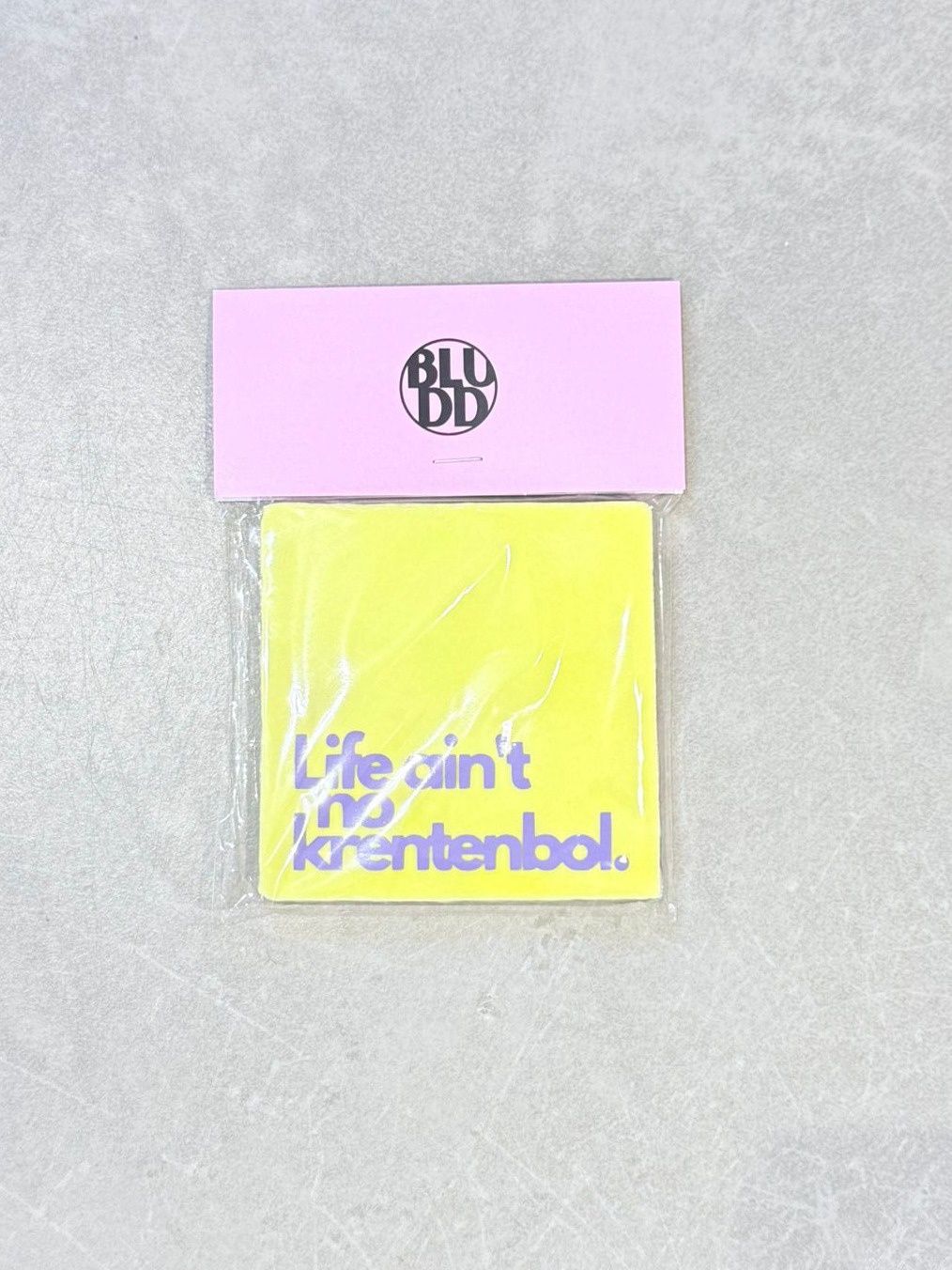 Tegel Life Ain´t No Krentenbol - Geel/Paars