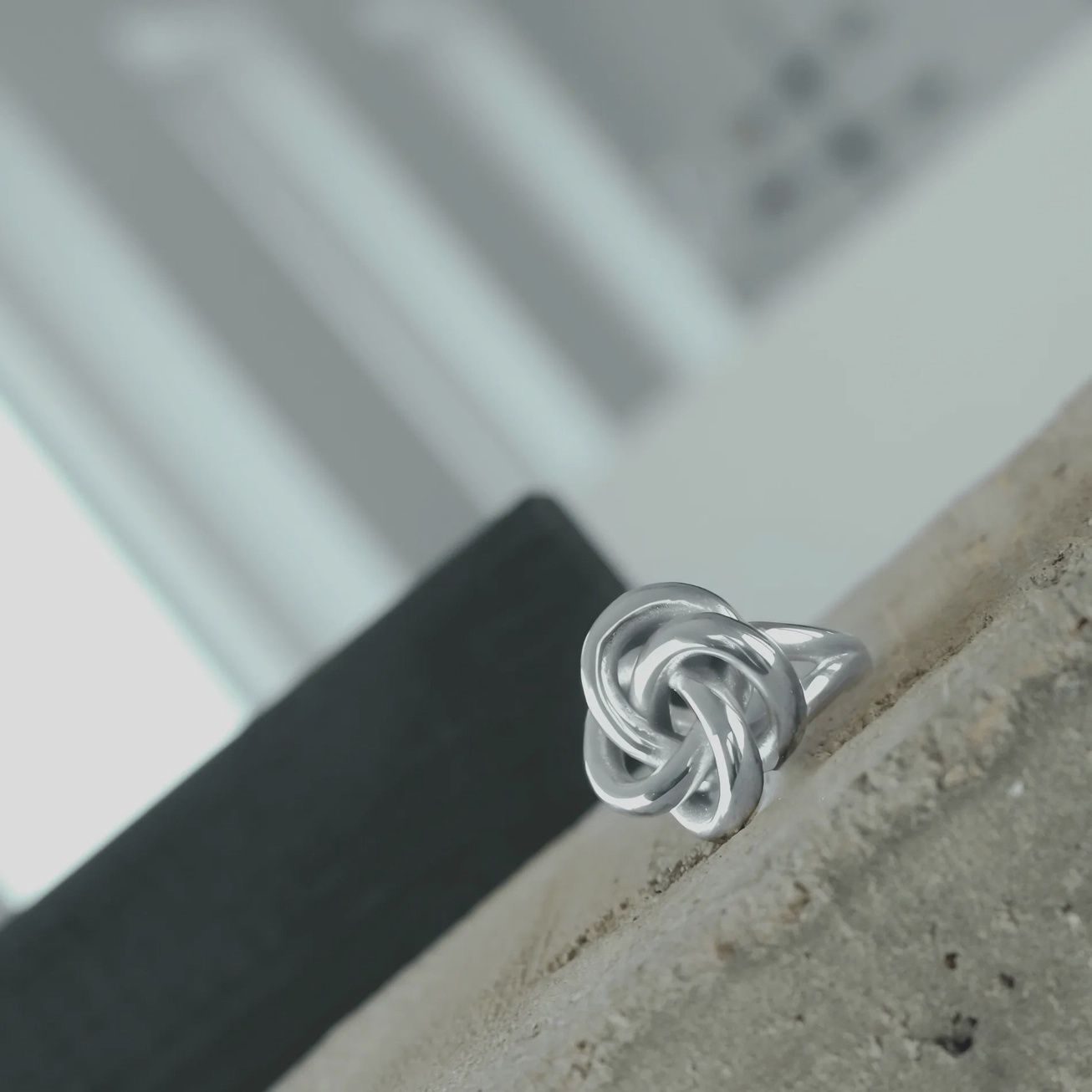 Courage Gedraaide Statement-ring, Size: M