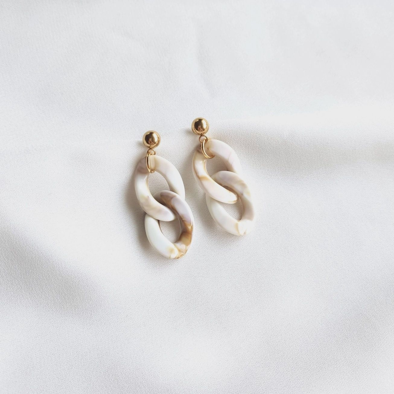 Earring Vintage Marble Beige