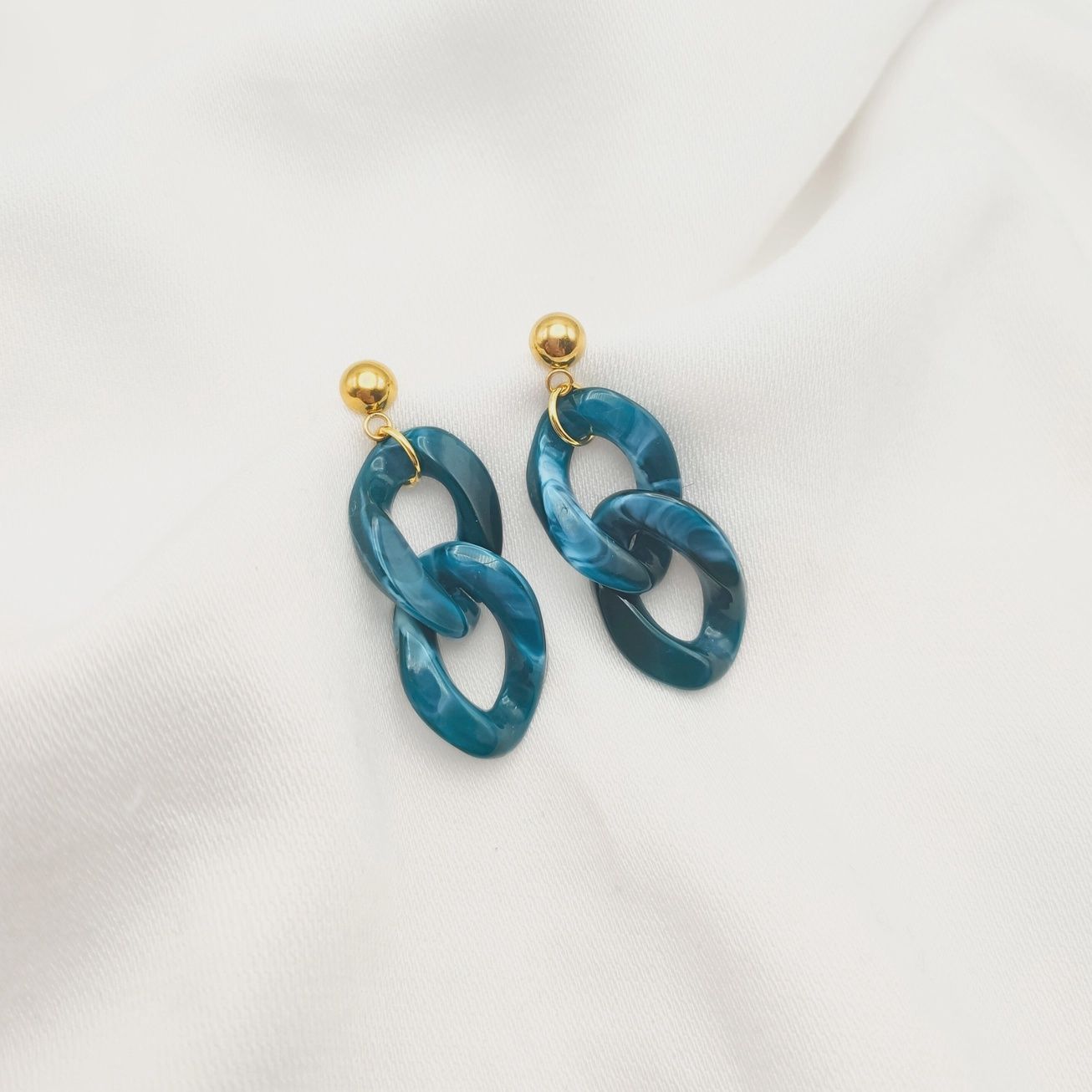Earring Vintage Deep Blue