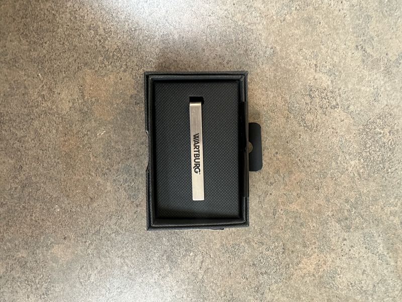 silver tie clip