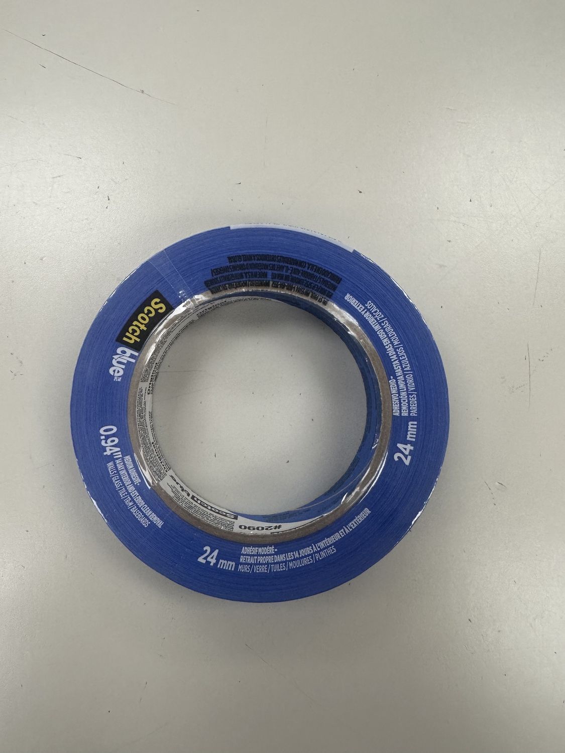 BLUE PAINTER&#39;S TAPE