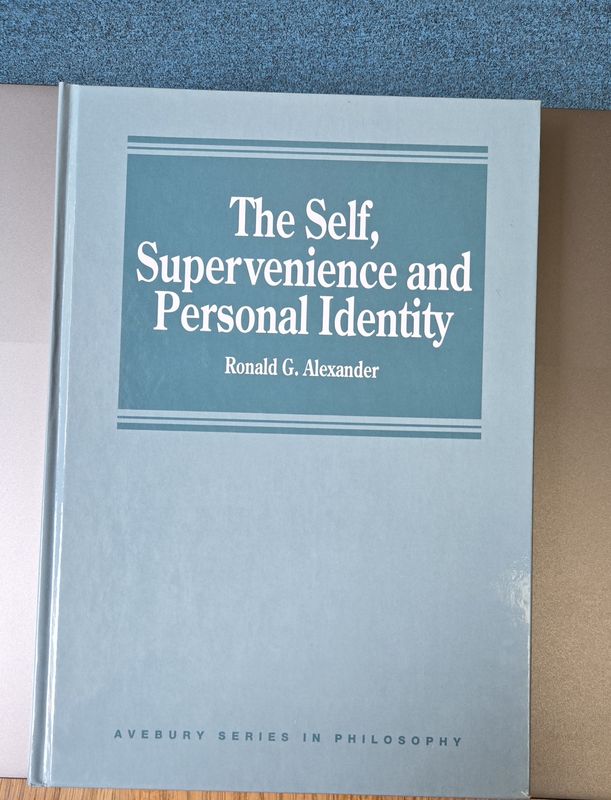 ALEXANDER / SELF SUPERVENIENCE AND PERSONAL IDENTITY
