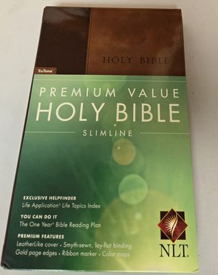 BIBLE/ PREMIUM VALUE SLIMLINE BIBLE. NLT