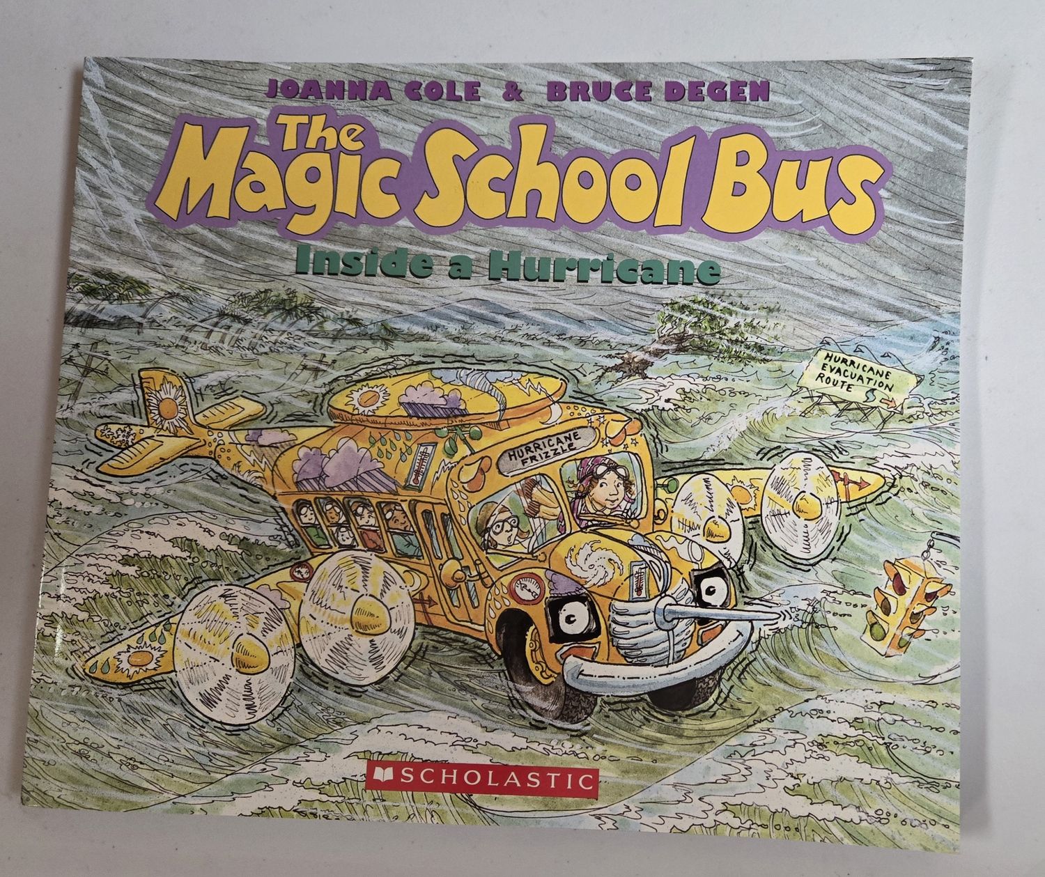 COLE / MAGIC SCHOOL BUS INSIDE HURRICANE