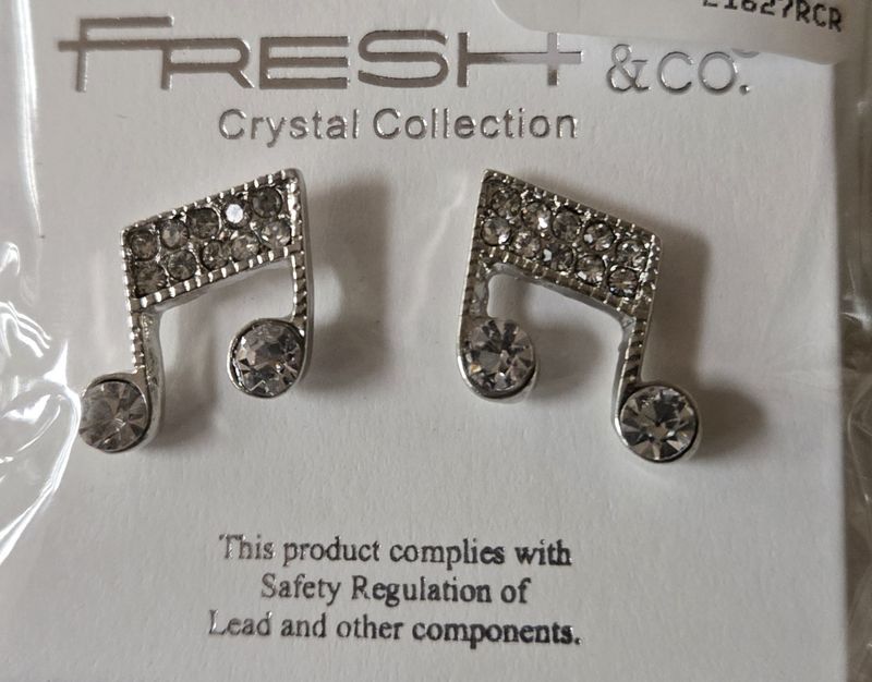 Crystal Paved Music Note stud earrings