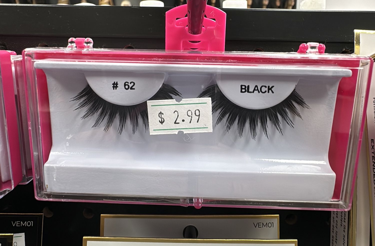 #62 Black Lashes