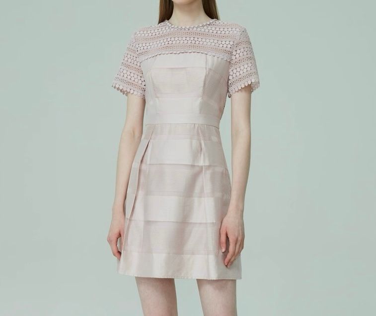 Hollowed-out and slimming A-line dress for summer