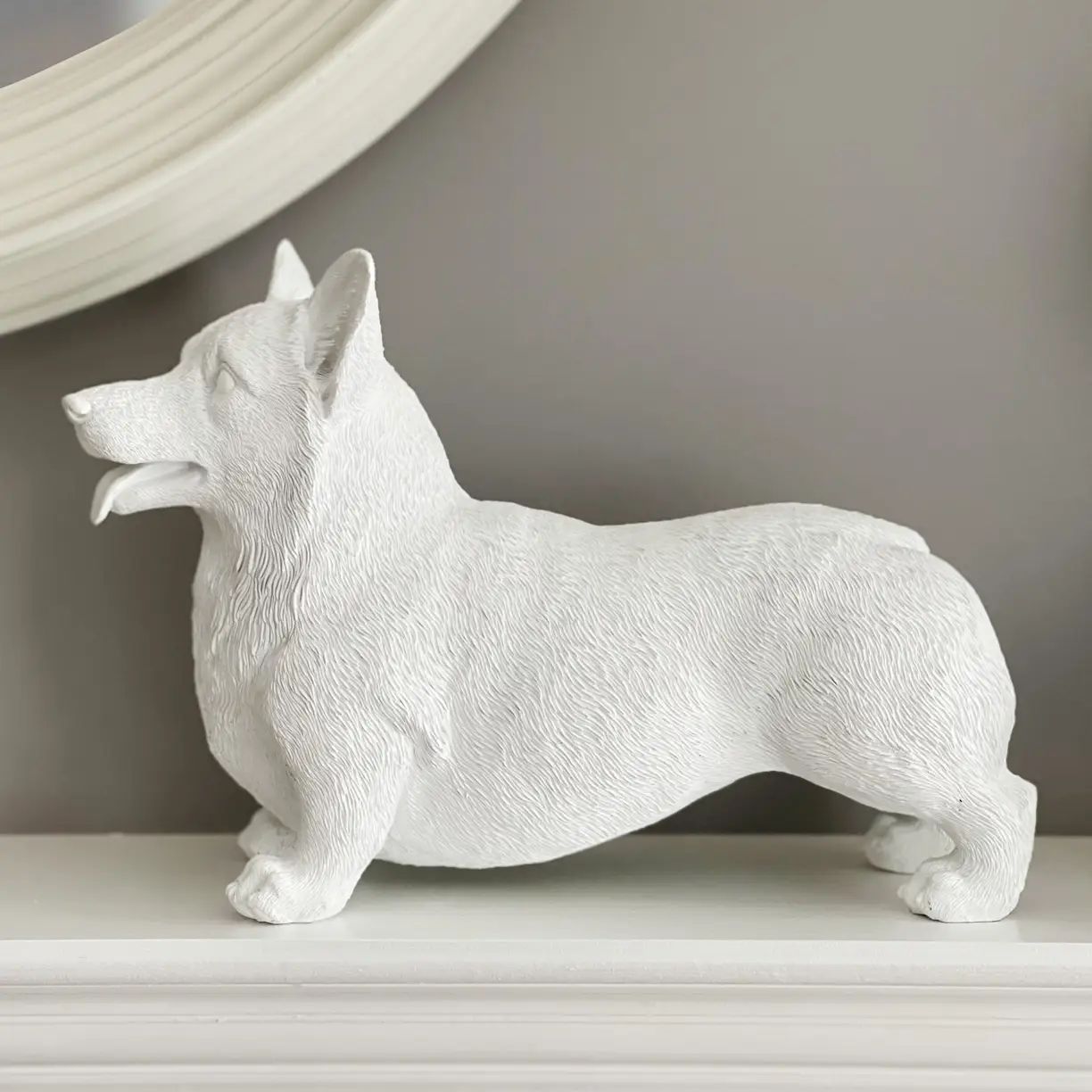 Hollywood Glam - Corgi Statue