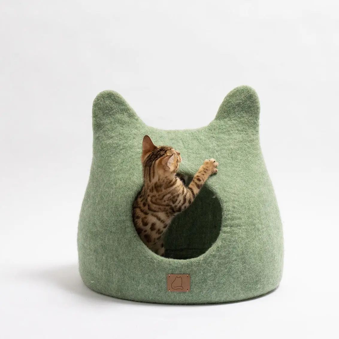 Whimsical Cat Ear Cave Bed, Size: Eucalyptus Green