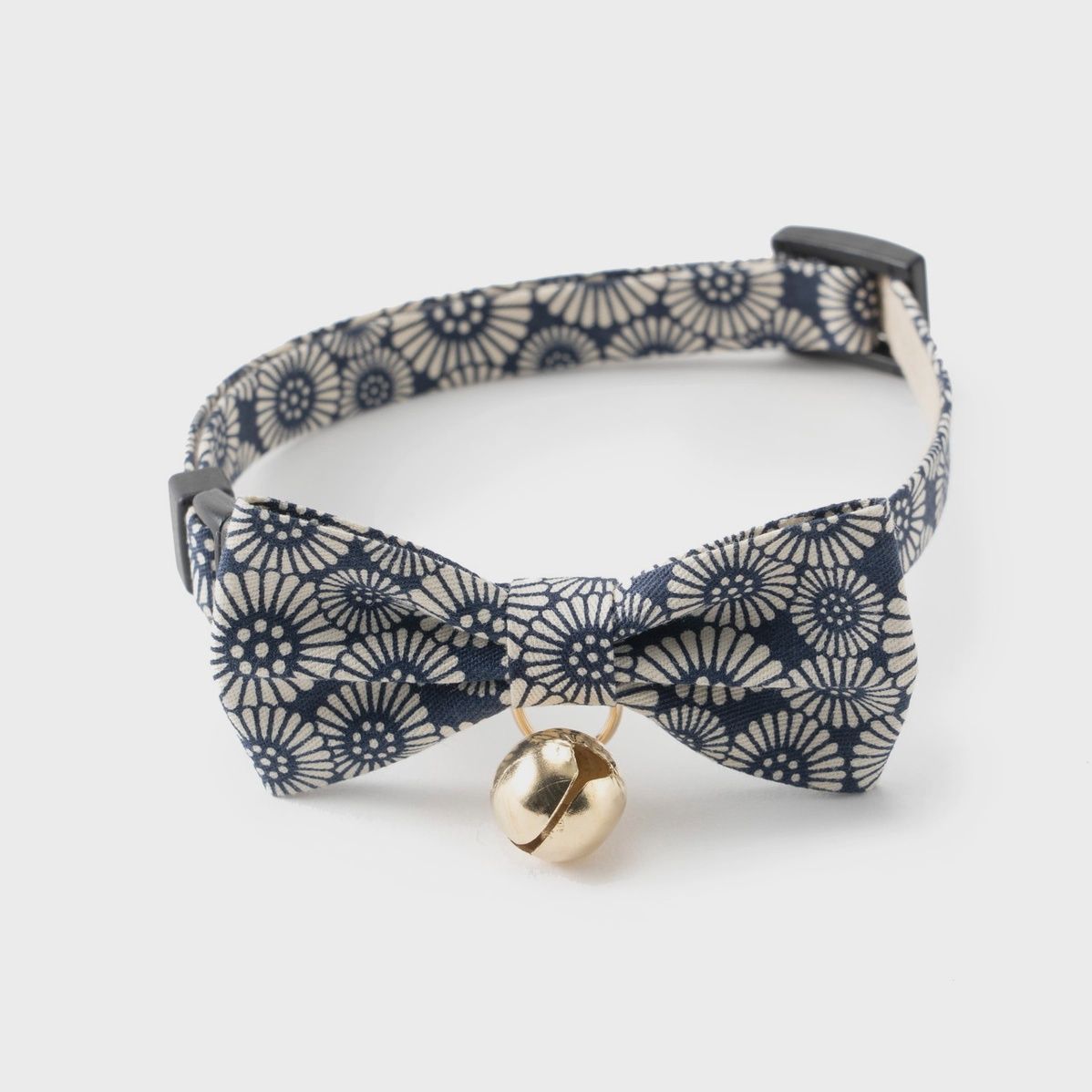 Kiku Ribbon Bow Tie Cat Collar, Colour: Navy