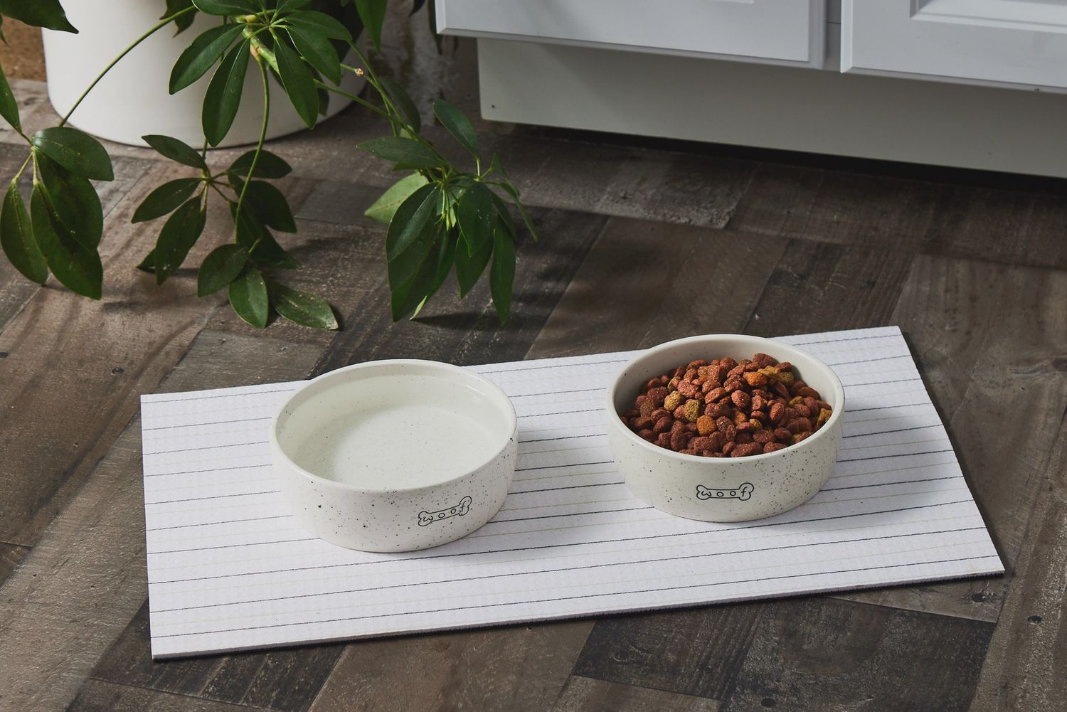 Stripe Pet Feeding Placemat