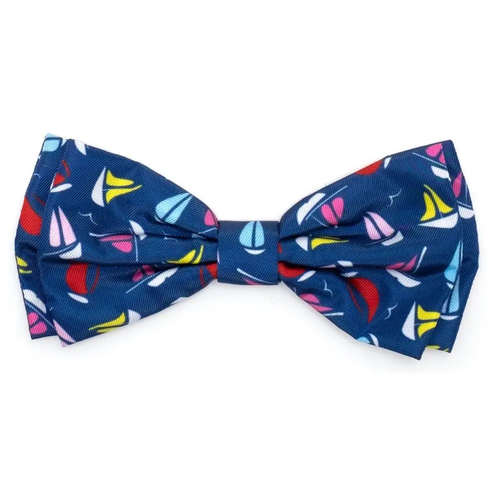 Navy Sailboats Bow Tie