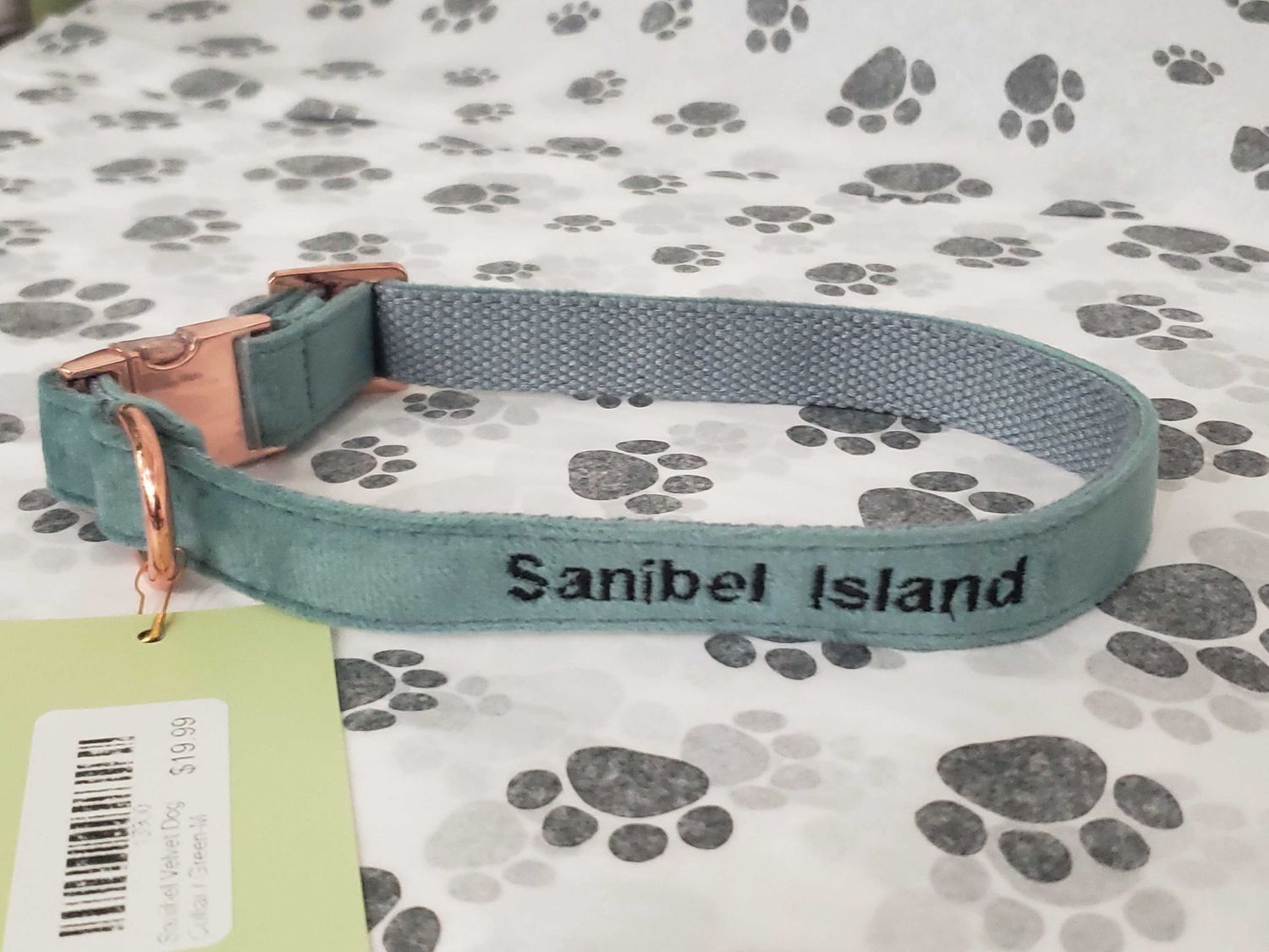 Sanibel Velvet Dog Collar, Colour: Green-M