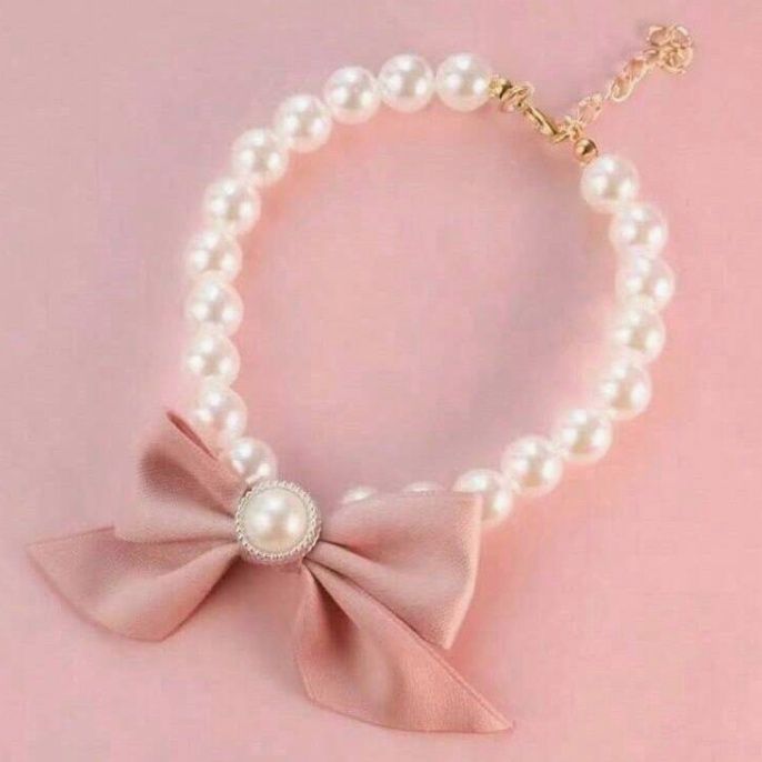 Faux Pearl Necklace With Pink Bow