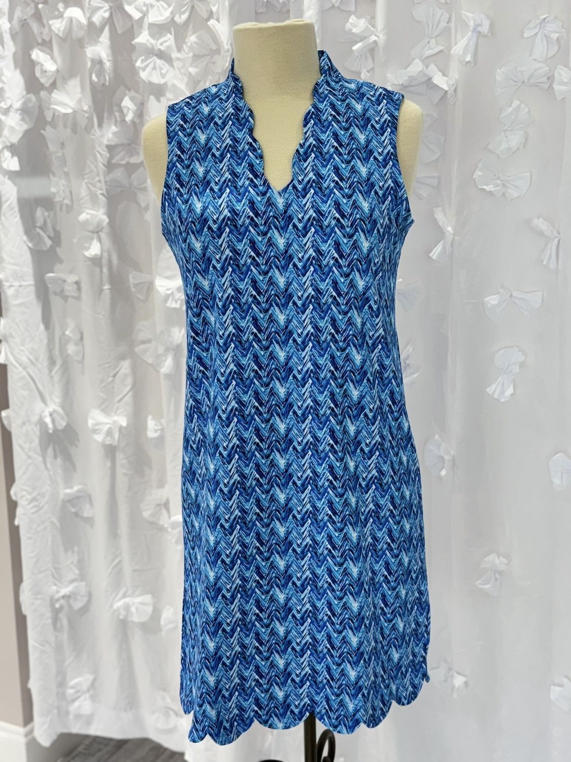 Lulu Scallop V-neck Dress