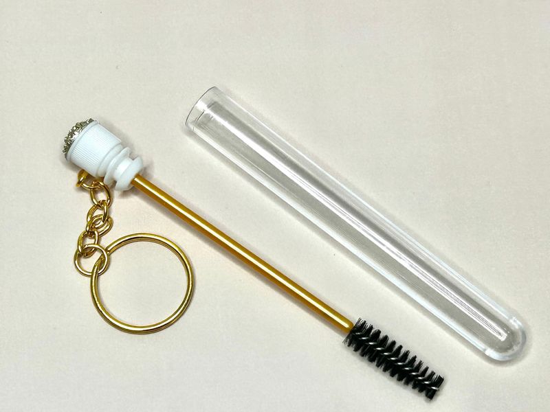 Luxury Crystal Forever Lash Wand