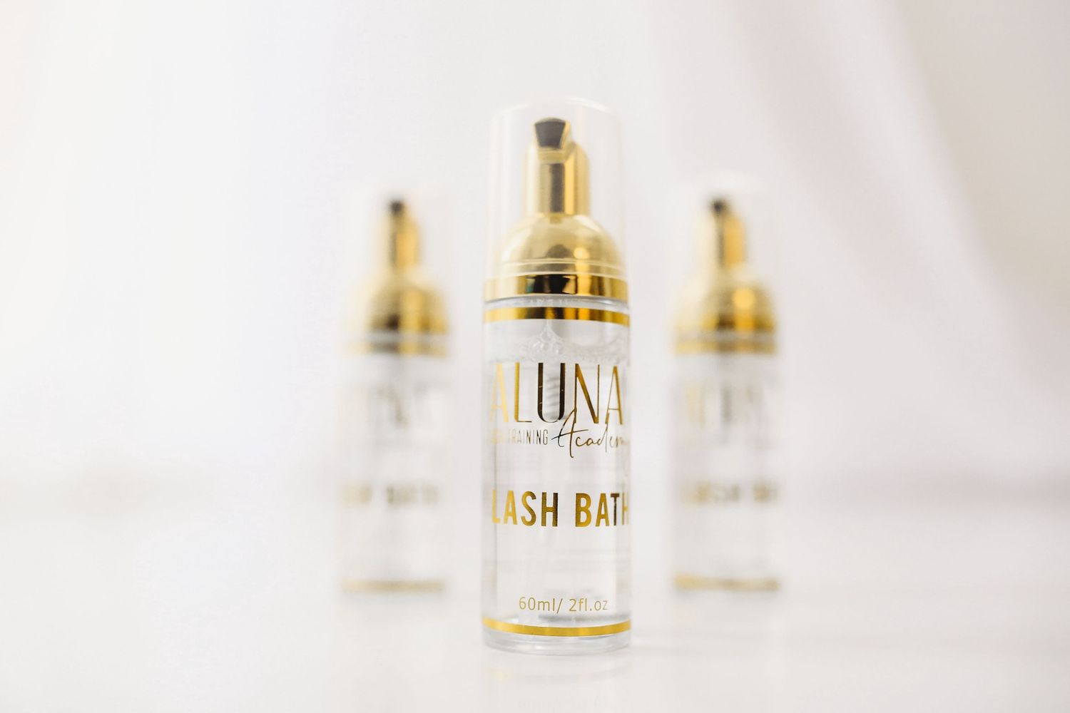 Lash Bath